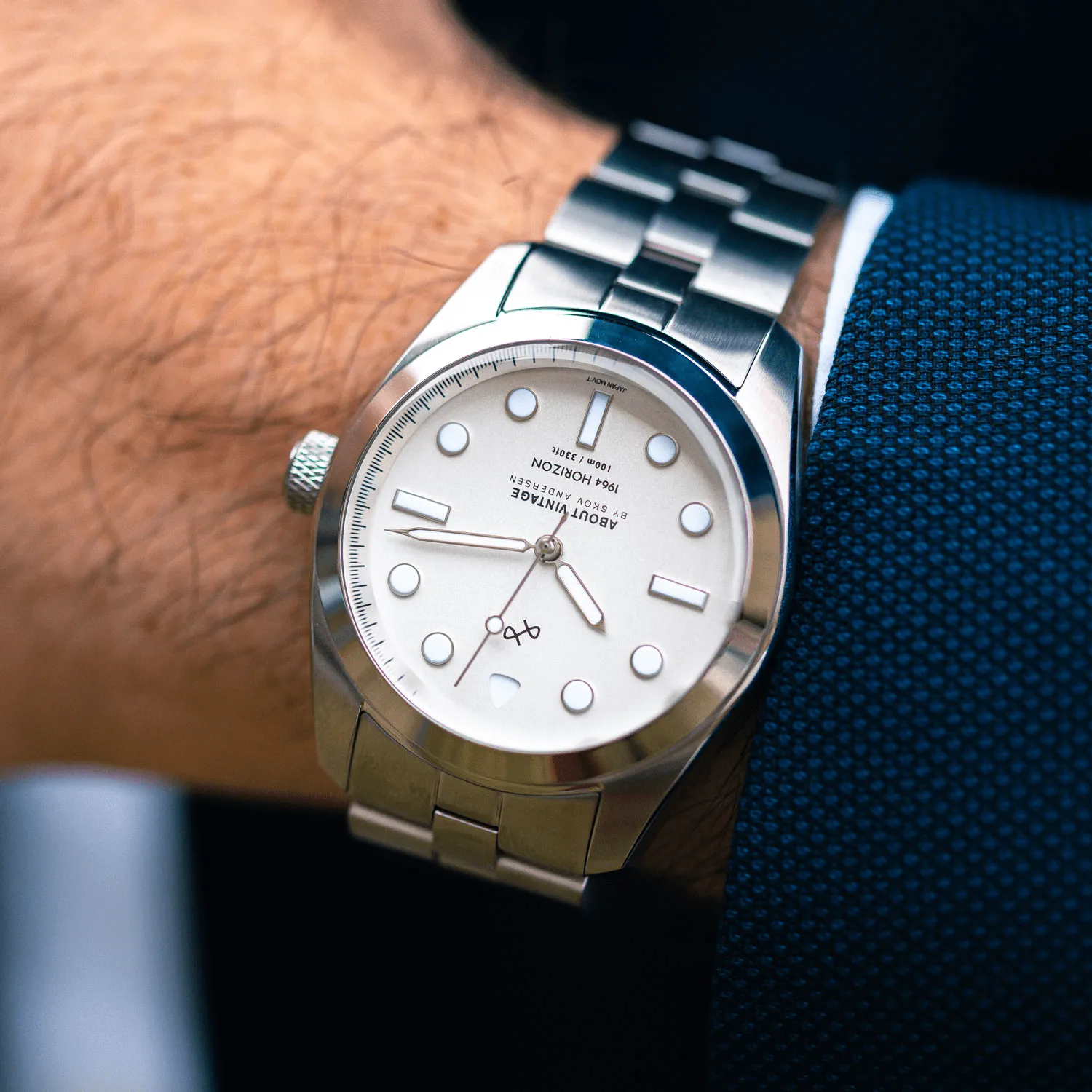 1964 Horizon. Steel / White